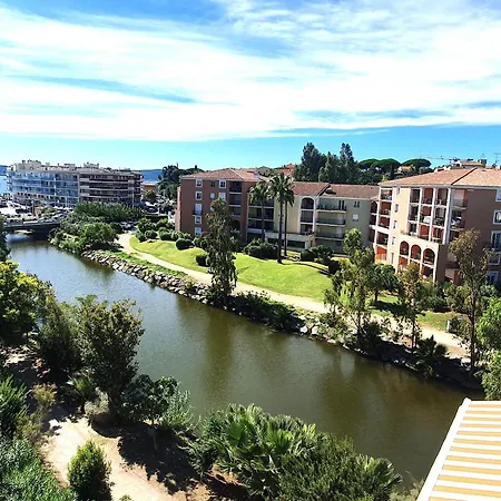 2 Pieces Avec Parking Et Wifi, Centre-ville - Fr-1-780-69 Apartment Sainte-Maxime