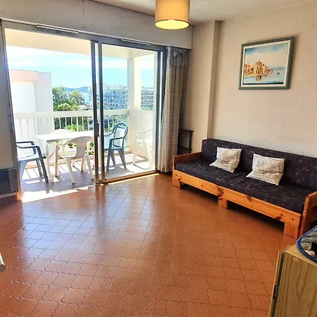 2 Pieces Avec Parking Et Animaux Admis - Fr-1-780-69 Daire Sainte-Maxime