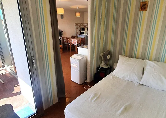 Apartament 2 Pieces Avec Parking Et Animaux Admis - Fr-1-780-69